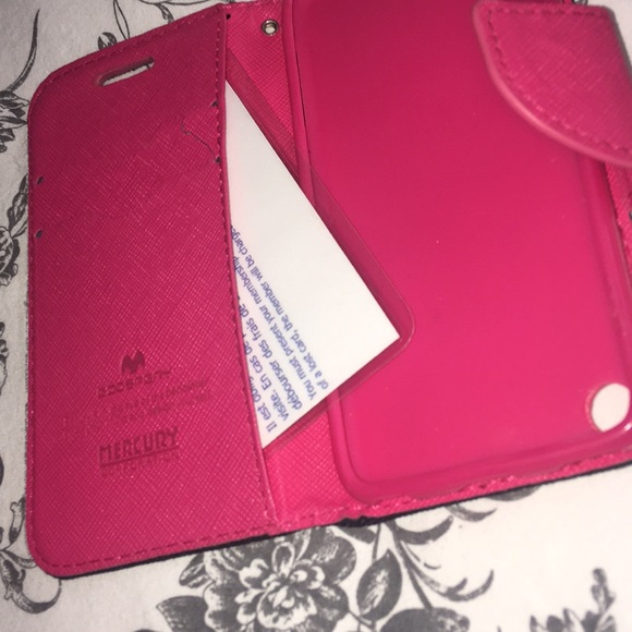 iPod case - Picture 3 of 3